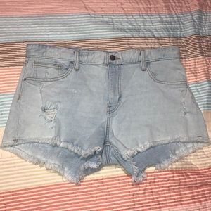 Distressed shorts